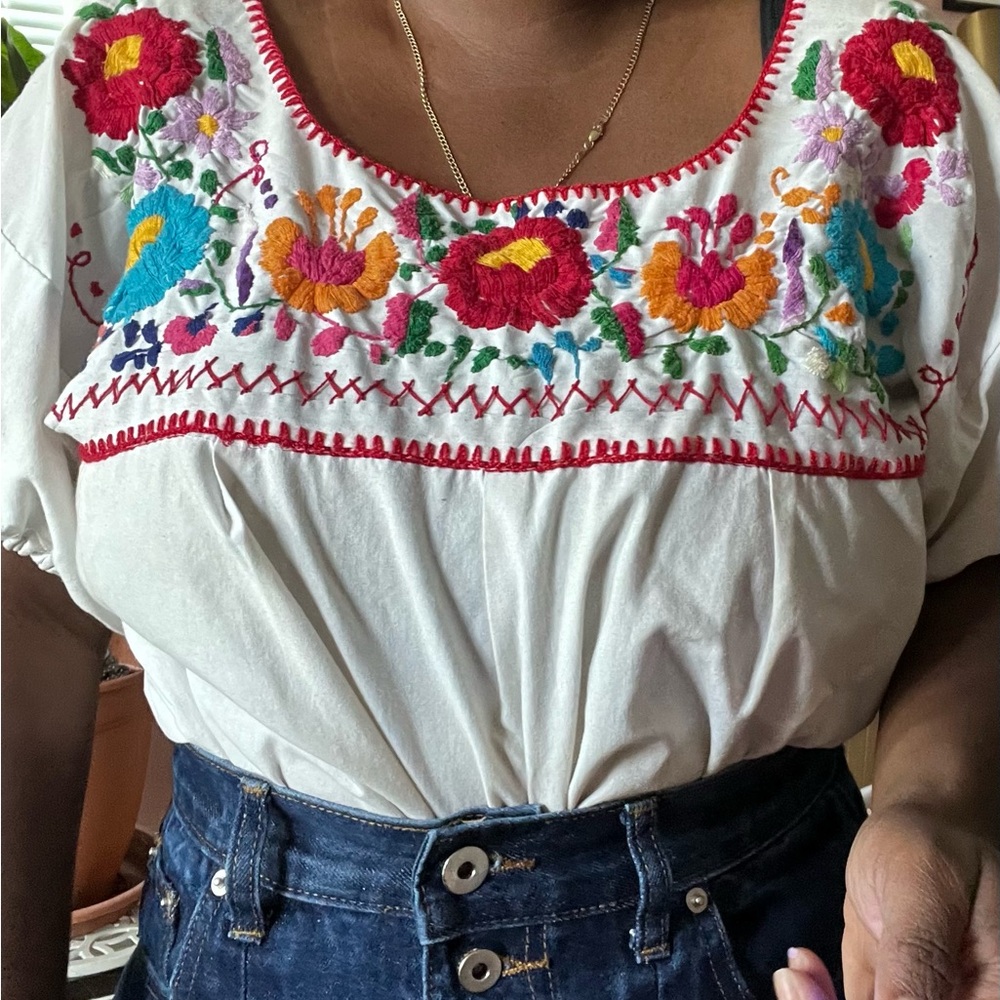 Embroidered Floral White Top
